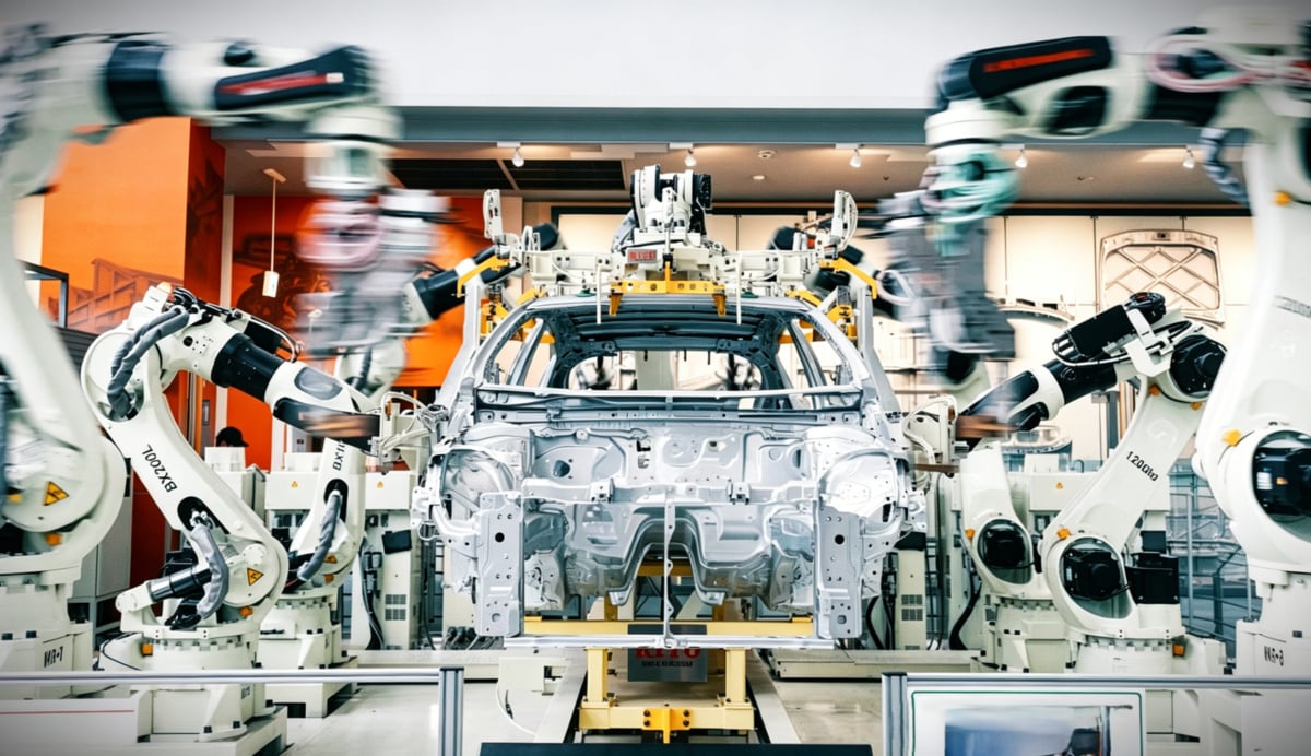CATL i Changan wchodzą do masowej produkcji: akumulatory sodowo-jonowe za 0,20 PLN/Wh i gęstością 175 Wh/kg