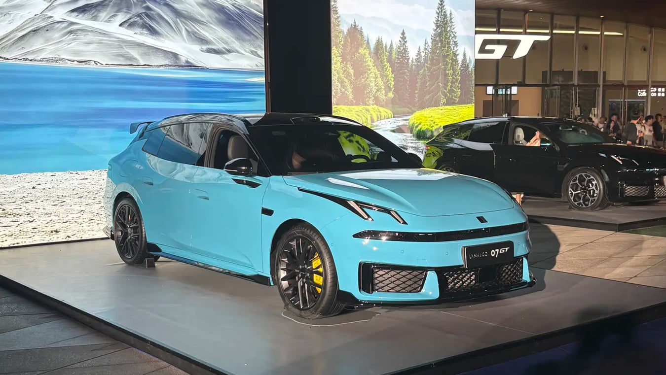 Lynk & Co 07 GT kombi: 523 KM i cena od 89 980 zł – hybryda PHEV wjeżdża na rynek