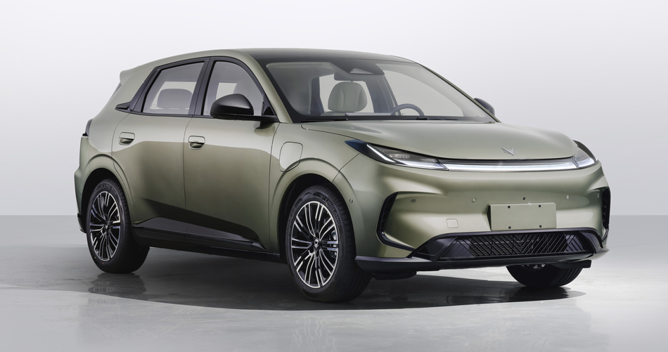 BAIC Arcfox Beta T1 z wymienną baterią CATL dołącza do S3 – BaaS obniży cenę (startowa 37 840 zł)