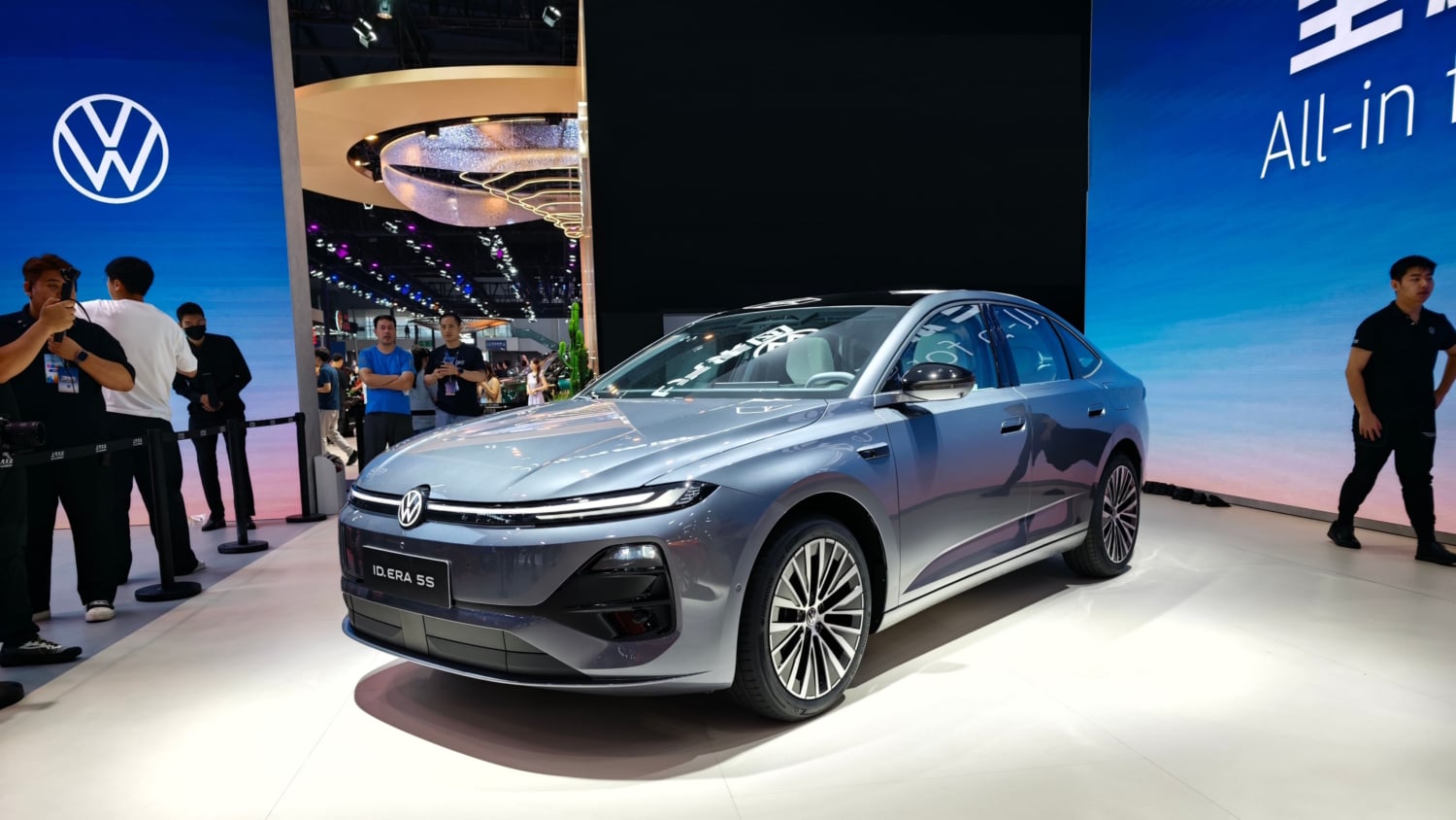 Volkswagen ID. Era 5S PHEV debiutuje w Chinach: 160 km zasięgu na prądzie, cena od 53 600 zł