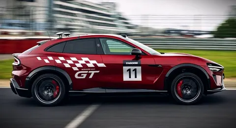Xiaomi YU7 GT: Algorytmy z Nürburgringa trafiają do seryjnego SUV-a