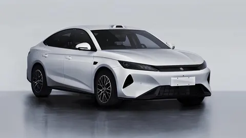 Nowy BYD Qin Plus z LiDAR-em i autonomiczną jazdą – cena od 55 000 zł