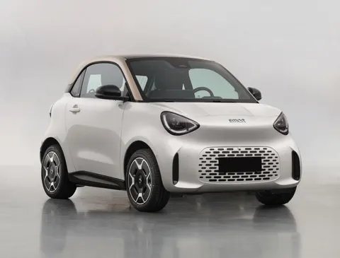 Geely i Mercedes pokazują Smarta #2, mikro-EV o długości 2,75 m i mocy 80 KM