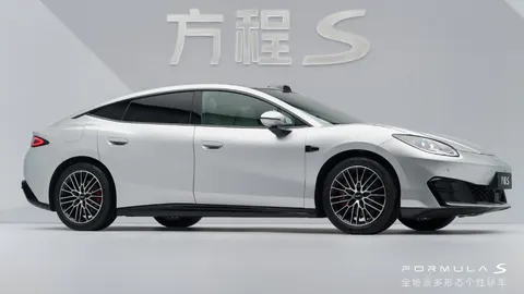 Fang Cheng Bao Formula S i GT: przedsprzedaż w Chinach ruszyła, ceny od 136 700 zł