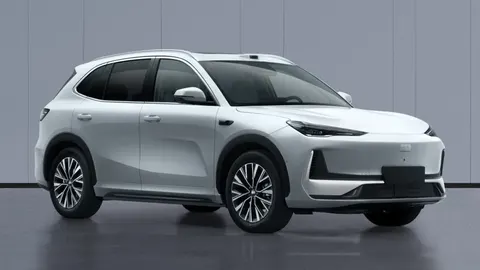 Geely EX5 po liftingu: 114 KM więcej mocy i LiDAR na dachu w nowej wersji